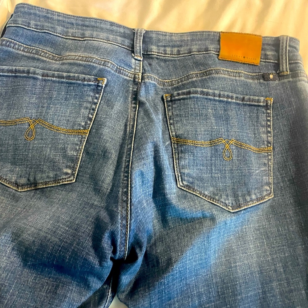 Lucky Jeans